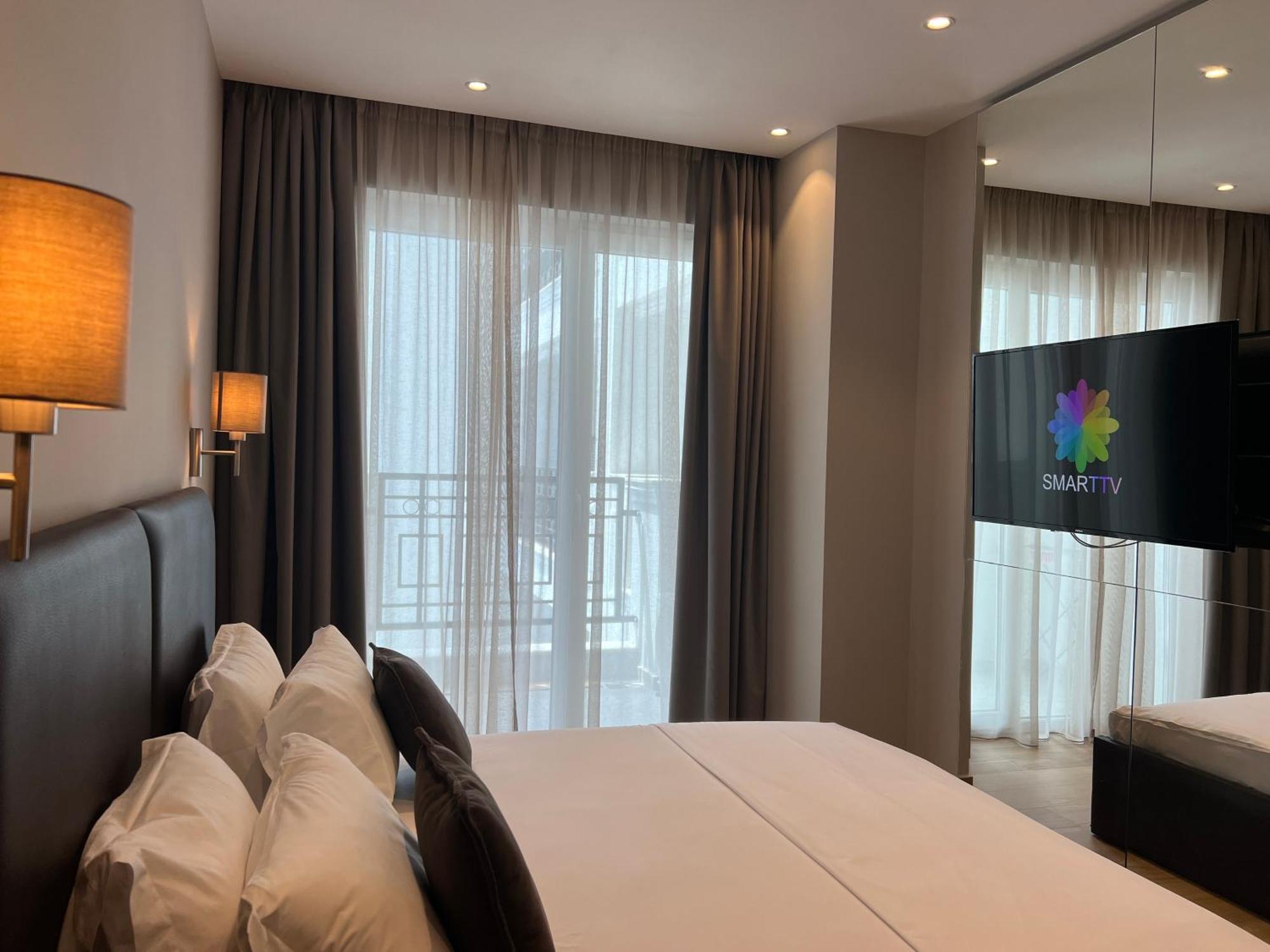 Coastline Luxury Apart Hotel 골렘 외부 사진