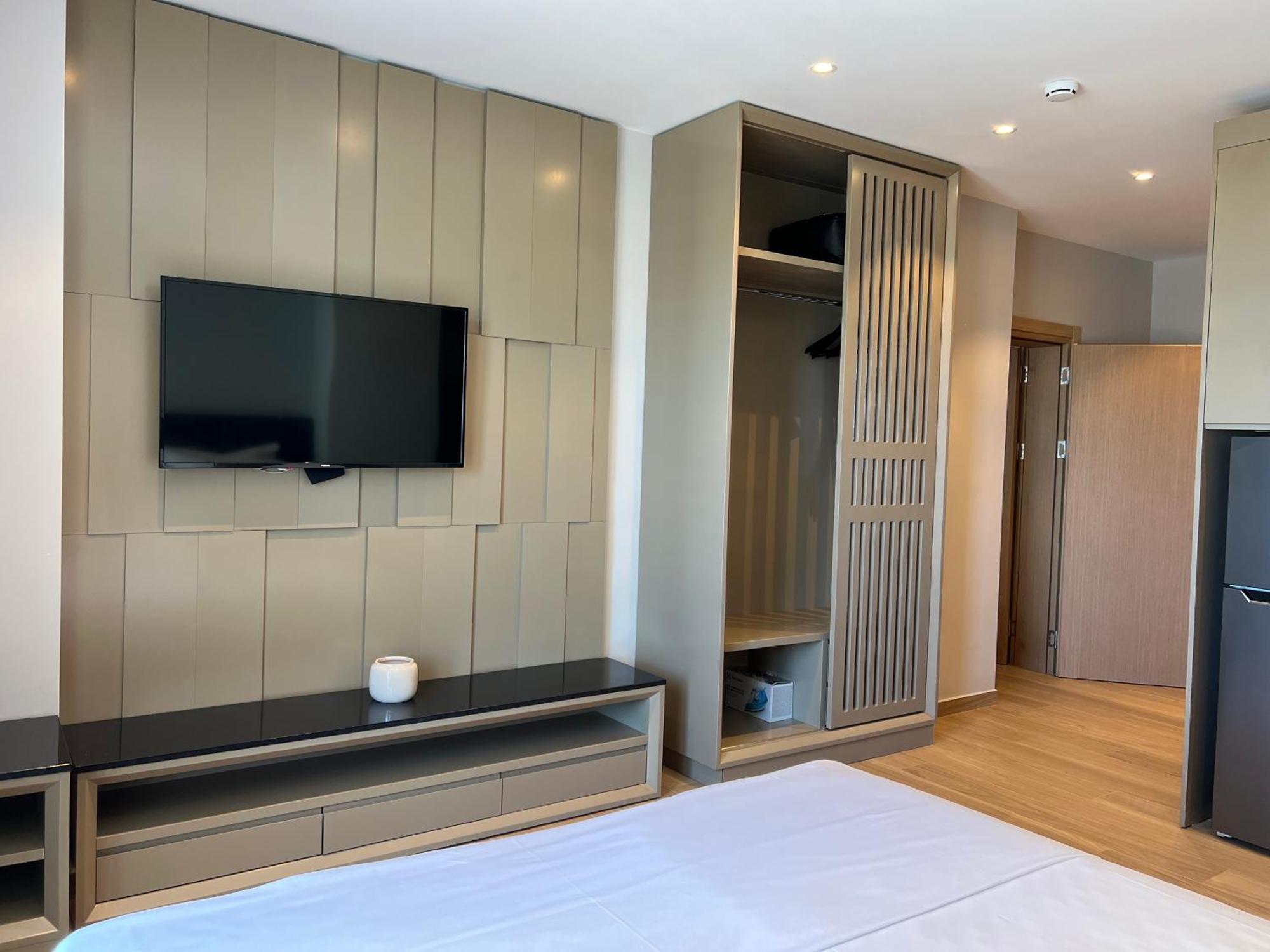 Coastline Luxury Apart Hotel 골렘 외부 사진