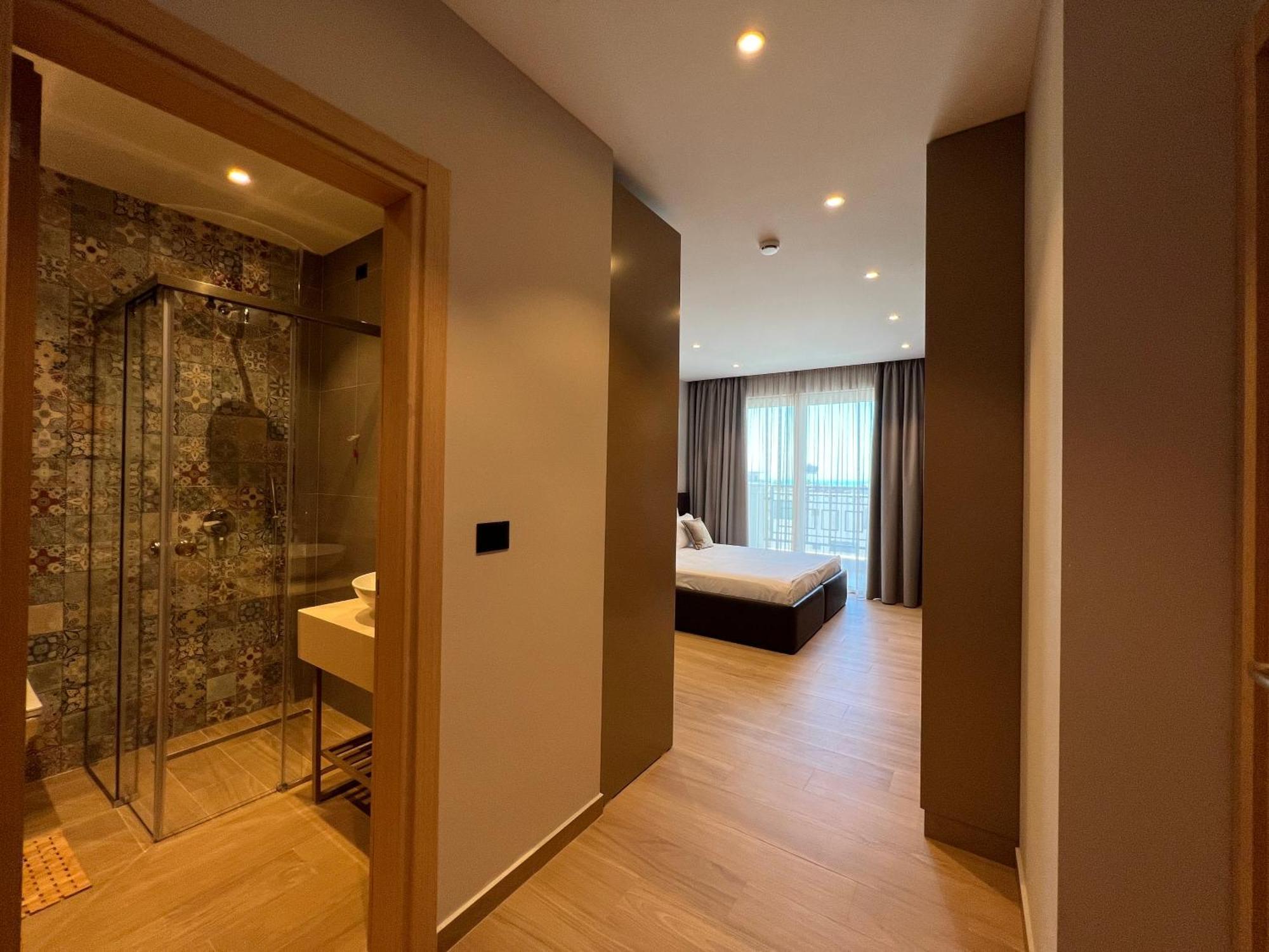Coastline Luxury Apart Hotel 골렘 외부 사진