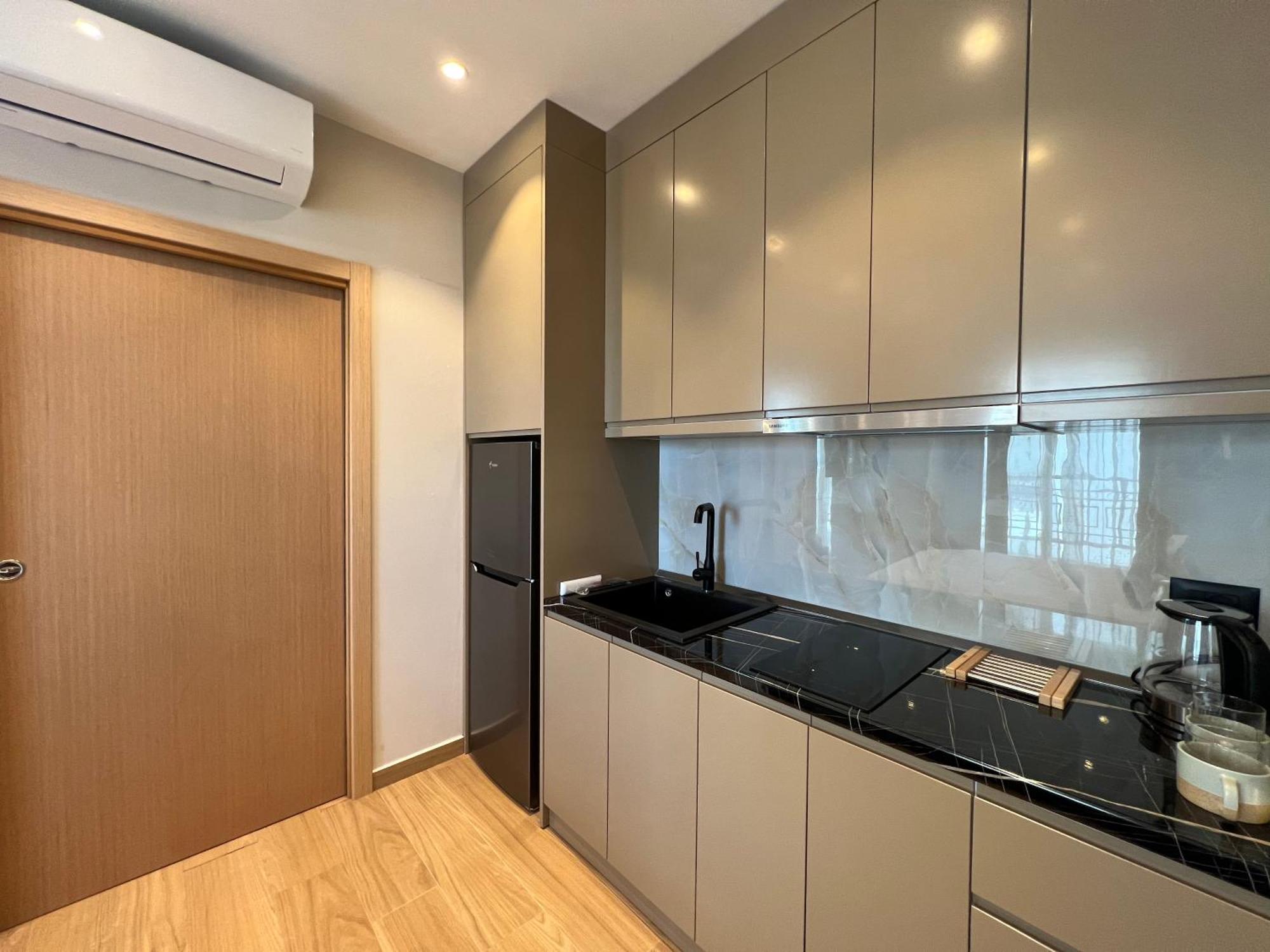 Coastline Luxury Apart Hotel 골렘 외부 사진